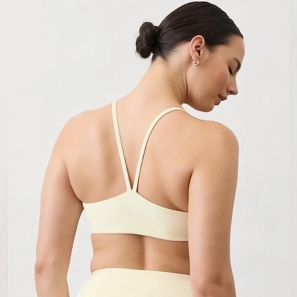 NWT Athleta Vital Glow Bra Size XL (Best for A-C Cups)